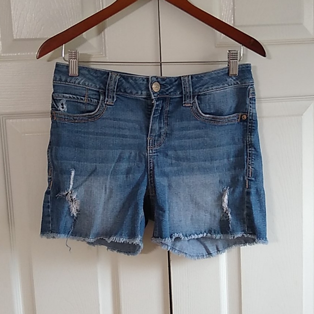 Seven destressed  jean shorts size 8